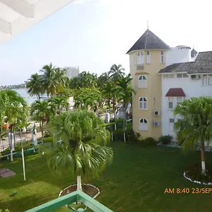 Sandcastles # E26 Ocho Rios