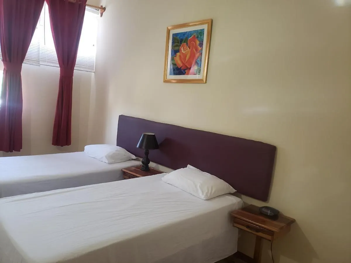 Bed and breakfast Sea Shell Palms, Ocho Ríos Couette-café